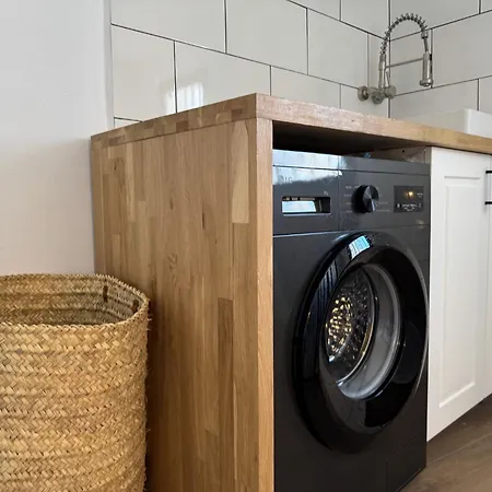 Apartmán Eras 84 *
