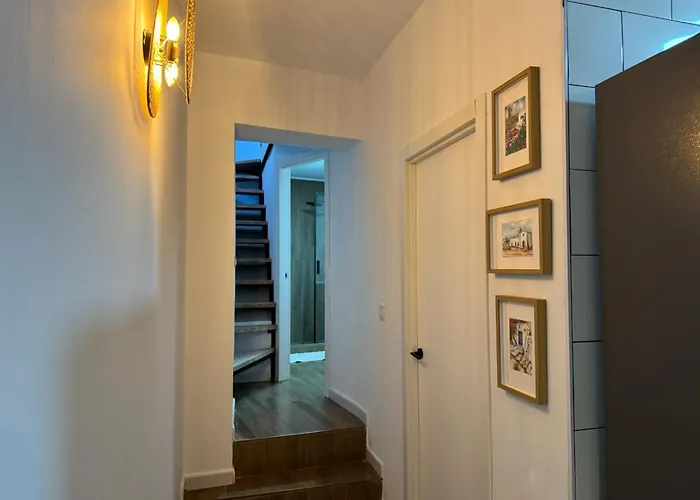 Eras 84 Apartment Nijar